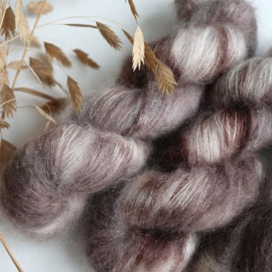 Knitamore-Silk-Mohair_Mocha-Mousse-4